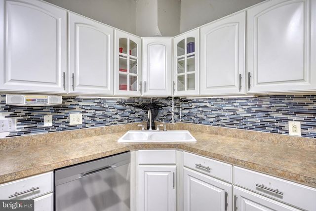 1617 PENN ST, Harrisburg, PA 17102