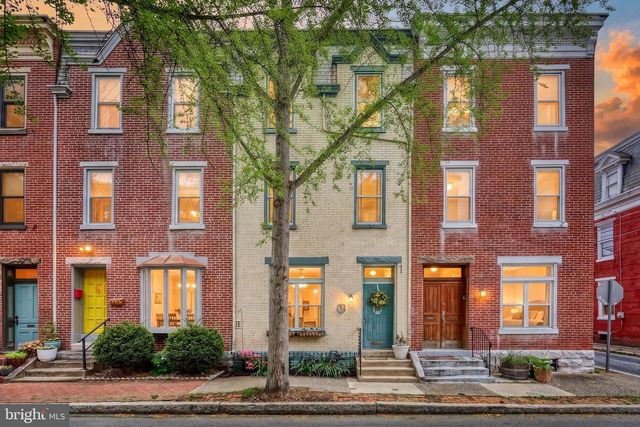 1617 PENN ST, Harrisburg, PA 17102