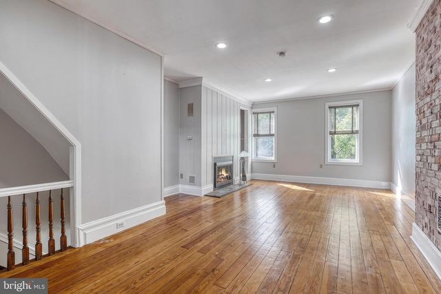 1617 PENN ST, Harrisburg, PA 17102