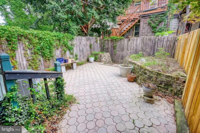 1617 PENN ST, Harrisburg, PA 17102
