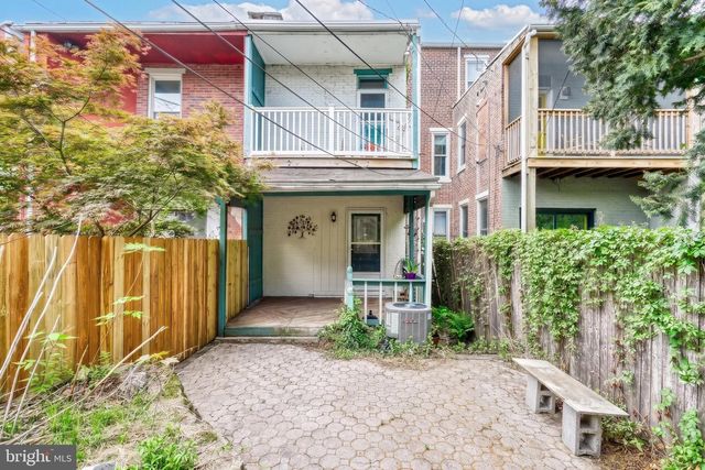 1617 PENN ST, Harrisburg, PA 17102