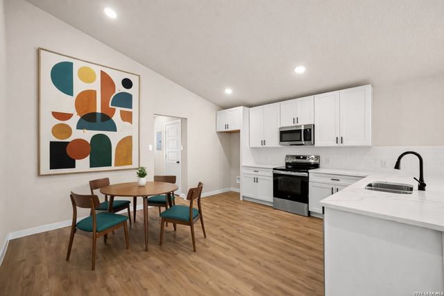 1414 Paso Hondo, San Antonio, TX 78202