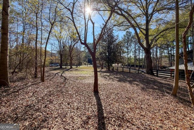 4027 N Arnold Mill Road, Woodstock, GA 30188