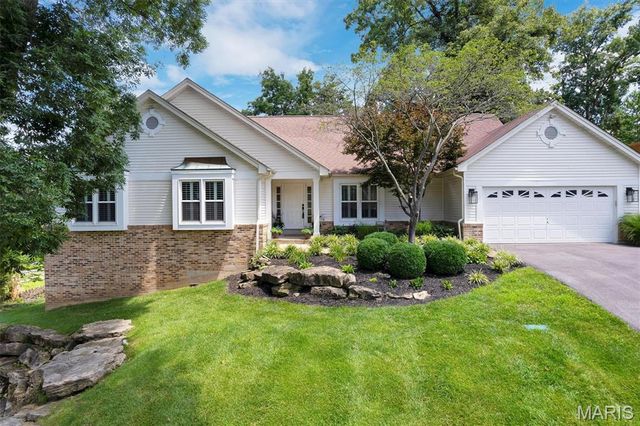 1506 Timber Point Court, Chesterfield, MO 63017
