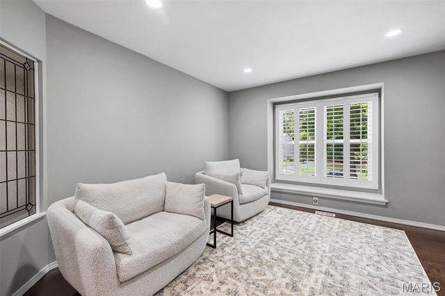 1506 Timber Point Court, Chesterfield, MO 63017