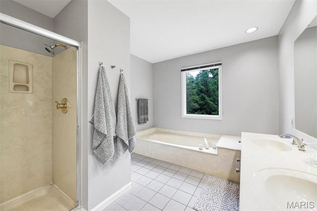 1506 Timber Point Court, Chesterfield, MO 63017