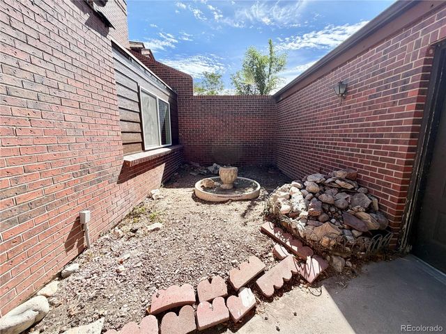 12232 E 2nd Drive, Aurora, CO 80011