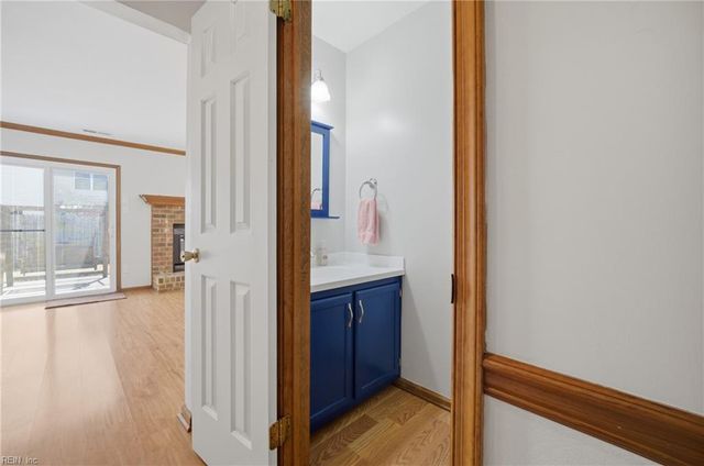 805 Sommerville CRES, Chesapeake, VA 23320