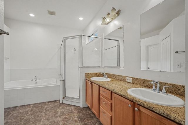 15536 GANNETGLADE LANE, Lithia, FL 33547