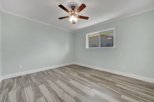 1503 Northland Street, Carrollton, TX 75006