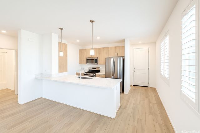 94-1133 Halekukui Street 48, Waipahu, HI 96797