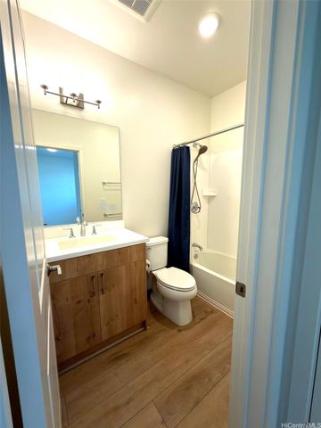 94-1133 Halekukui Street 48, Waipahu, HI 96797