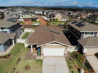 94-1133 Halekukui Street 48, Waipahu, HI 96797
