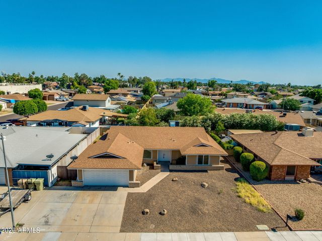 6017 W MARY JANE Lane, Glendale, AZ 85306