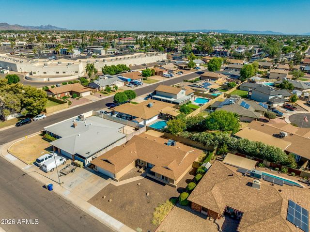 6017 W MARY JANE Lane, Glendale, AZ 85306
