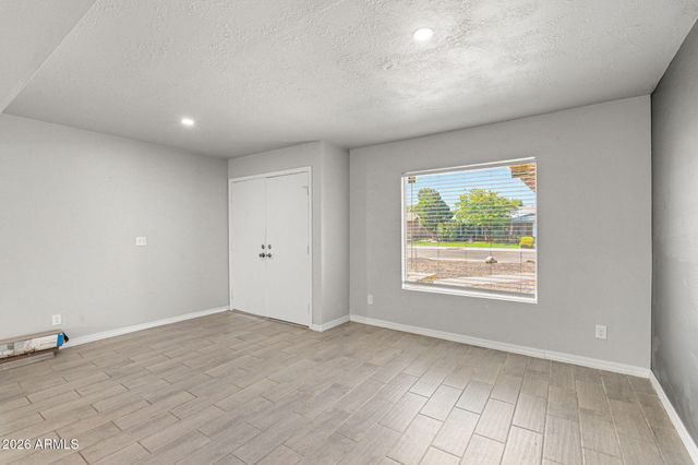 6017 W MARY JANE Lane, Glendale, AZ 85306