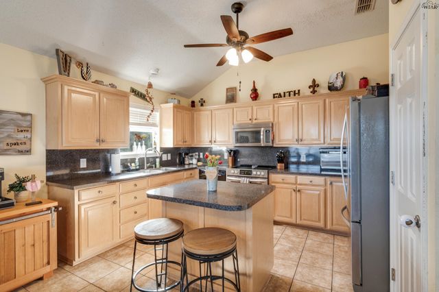 6032 LACI LANE, Wichita Falls, TX 76310