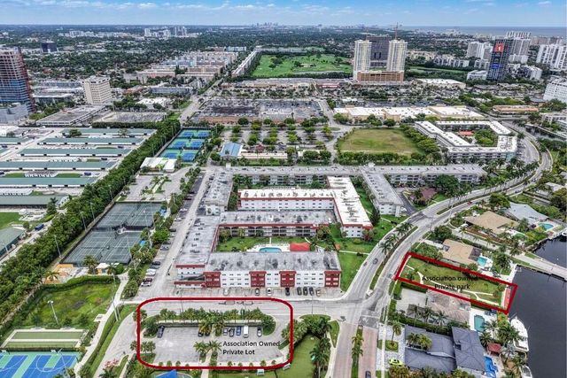 580 Egret Drive 121, Hallandale Beach, FL 33009