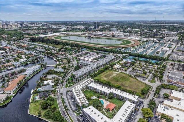 580 Egret Drive 121, Hallandale Beach, FL 33009