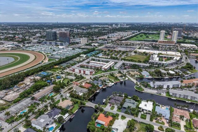 580 Egret Drive 121, Hallandale Beach, FL 33009