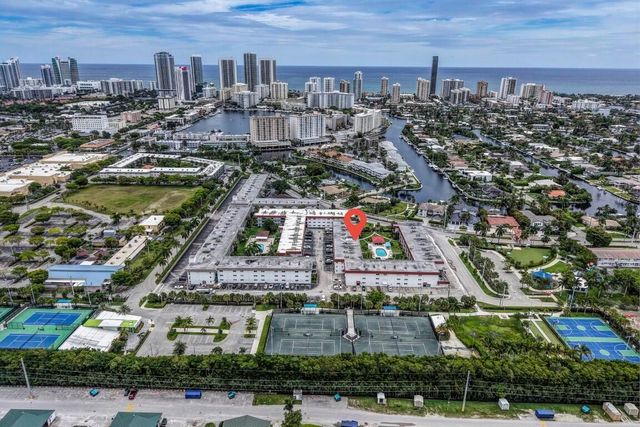 580 Egret Drive 121, Hallandale Beach, FL 33009