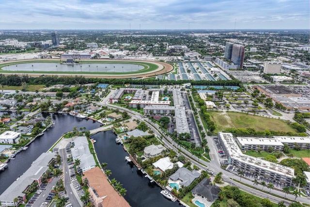 580 Egret Drive 121, Hallandale Beach, FL 33009