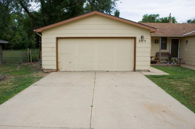 215 W Overlook Dr, Derby, KS 67037