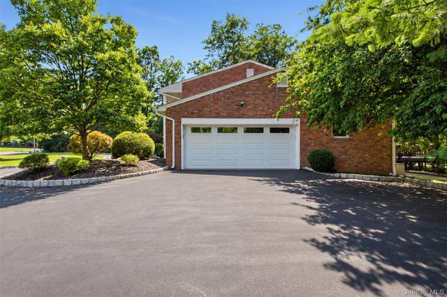 391 Pleasant Hill Drive, New City, NY 10956