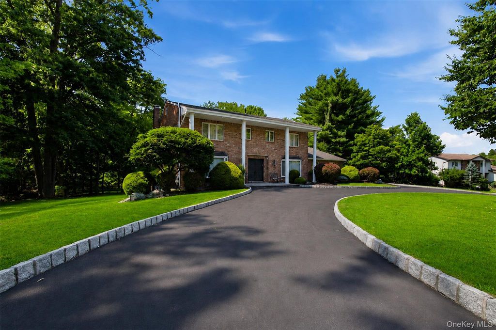 391 Pleasant Hill Drive, New City, NY 10956 — photo 2