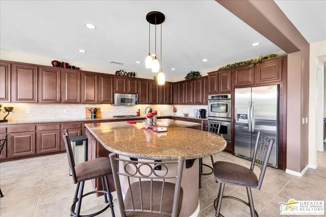 13 Lake Tahoe Drive, Rancho Mirage, CA 92270