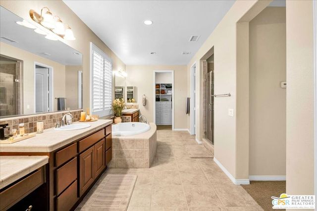 13 Lake Tahoe Drive, Rancho Mirage, CA 92270