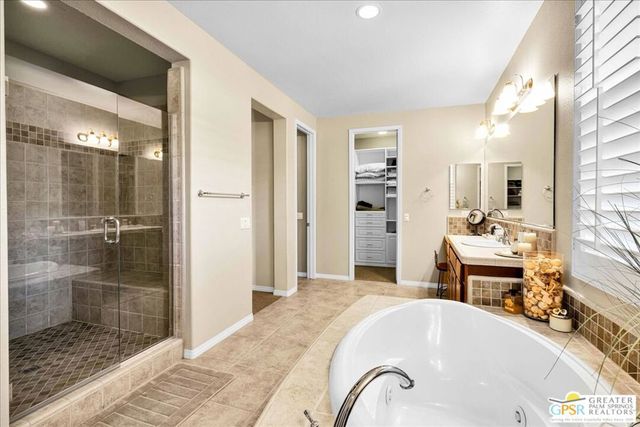 13 Lake Tahoe Drive, Rancho Mirage, CA 92270