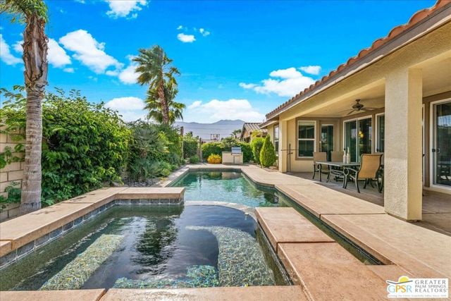 13 Lake Tahoe Drive, Rancho Mirage, CA 92270
