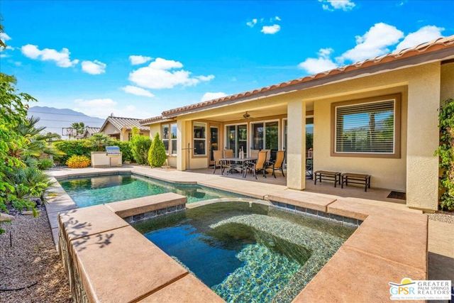 13 Lake Tahoe Drive, Rancho Mirage, CA 92270