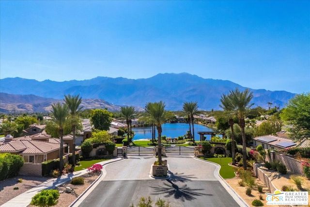 13 Lake Tahoe Drive, Rancho Mirage, CA 92270