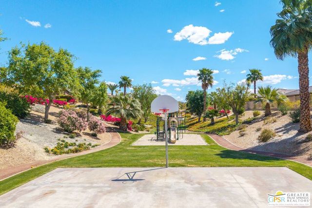 13 Lake Tahoe Drive, Rancho Mirage, CA 92270
