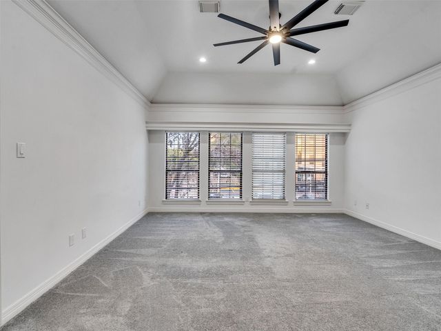 2525 Nantucket Drive 8, Houston, TX 77057
