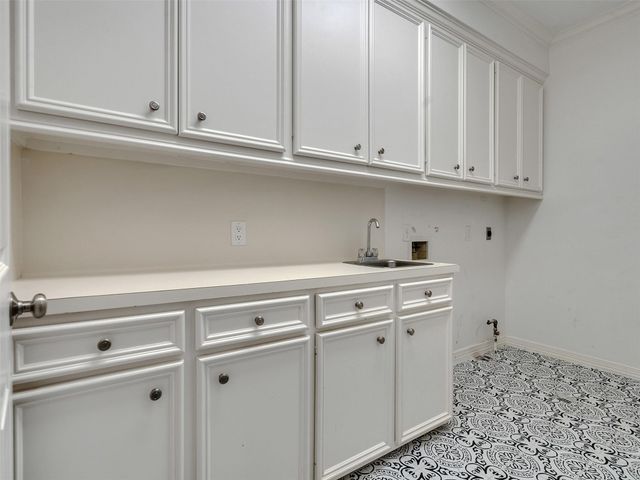 2525 Nantucket Drive 8, Houston, TX 77057