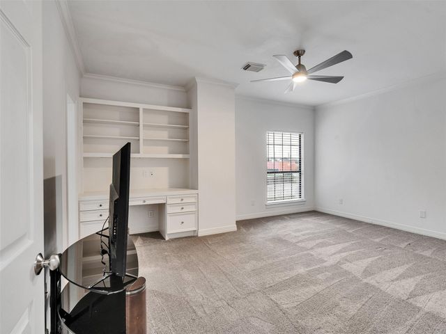 2525 Nantucket Drive 8, Houston, TX 77057
