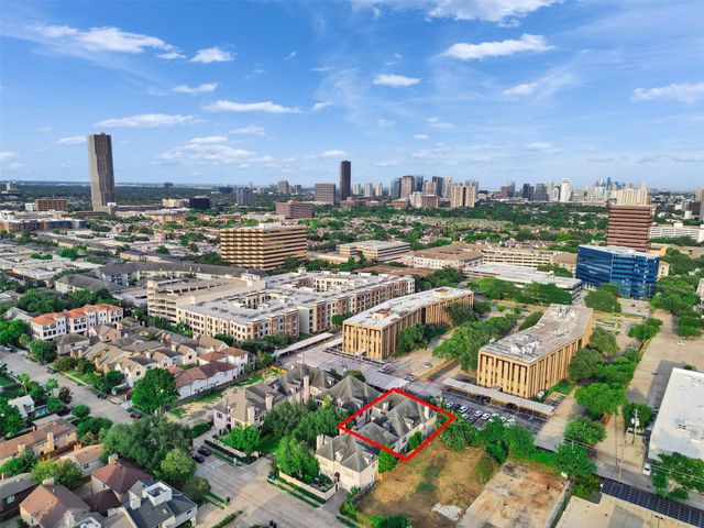 2525 Nantucket Drive 8, Houston, TX 77057