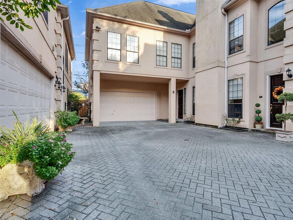 2525 Nantucket Drive 8, Houston, TX 77057