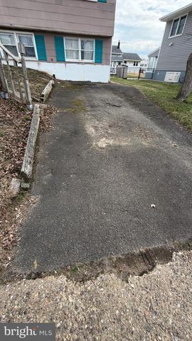 36 WINDING WAY, Hamilton, NJ 08620