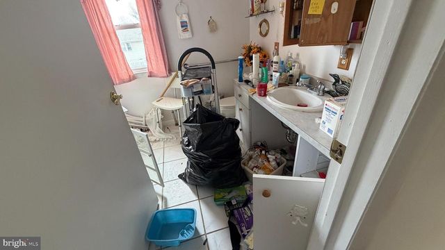 36 WINDING WAY, Hamilton, NJ 08620