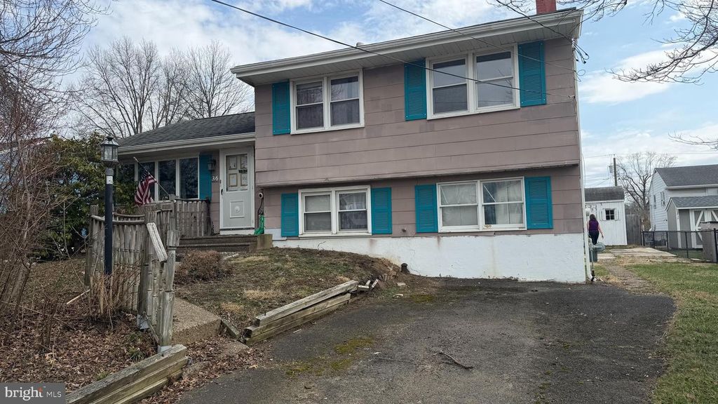 36 WINDING WAY, Hamilton, NJ 08620