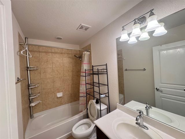 1323 Ralston Branch Way, Sugar Land, TX 77479