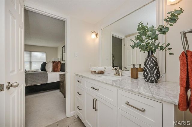 12917 Portulaca Drive 129, Unincorporated, MO 63146