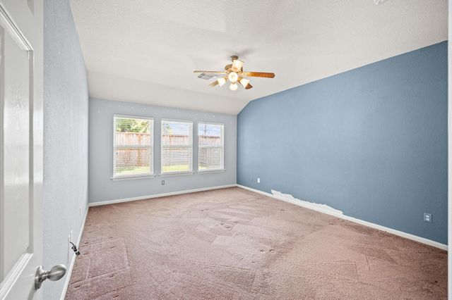 9306 Alzaada Lane, Houston, TX 77070