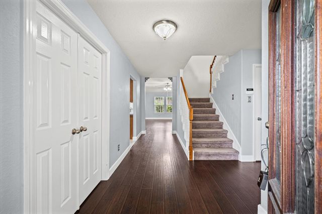 9306 Alzaada Lane, Houston, TX 77070