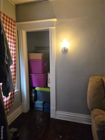 431 W Walnut Street, Kalamazoo, MI 49007