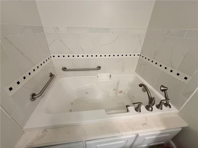 1255 LANCASTER Drive, Alexandria, LA 71303